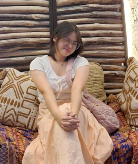 TIFFANY FLORENCIA