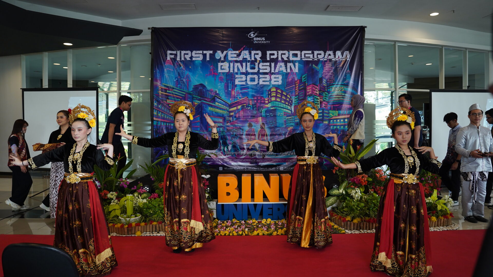 Opening First Year Program B2028