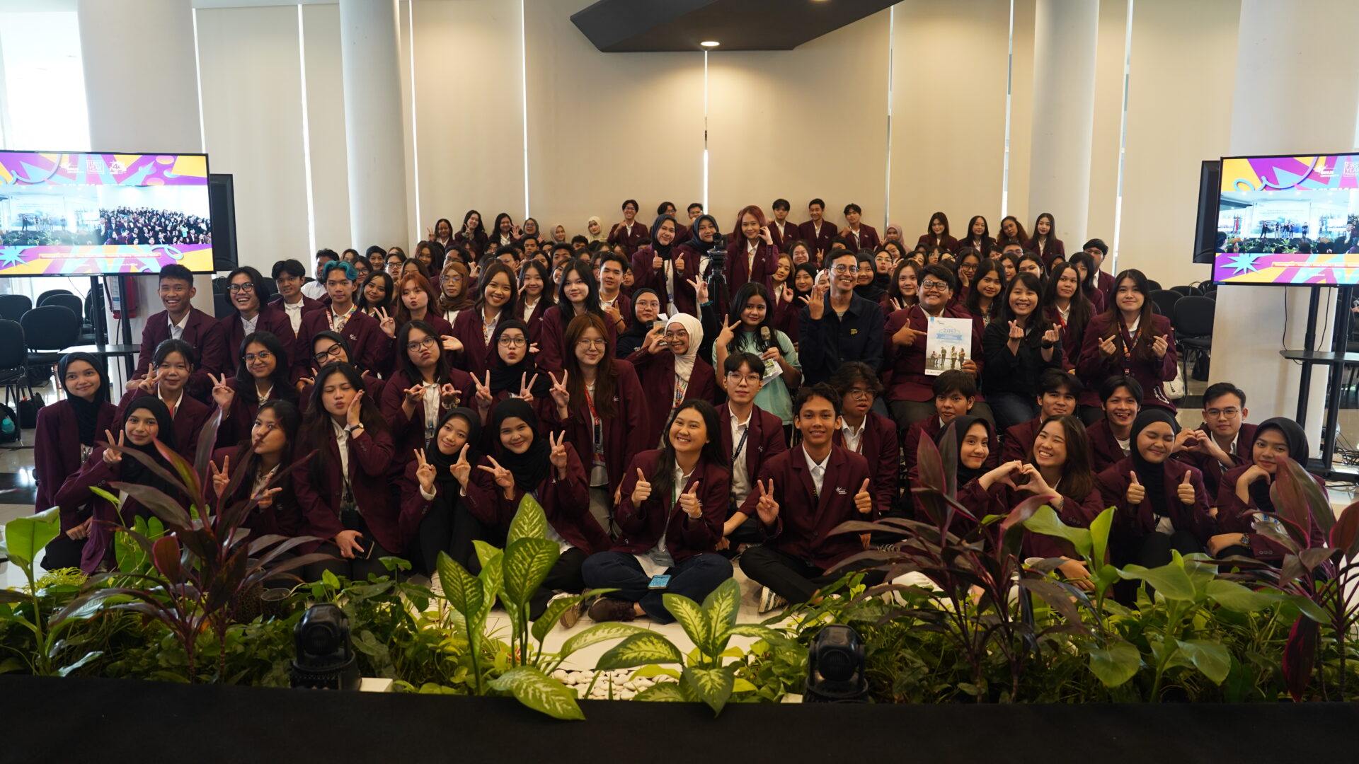 Kick Off Freshmen Chaperon FYP B2029 Binus Bekasi
