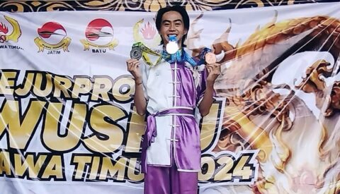 Mahasiswa BINUS Raih 3 Medali di National Batu Wushu Open Tournament dan Kejuaraan Provinsi Jawa Timur 2024