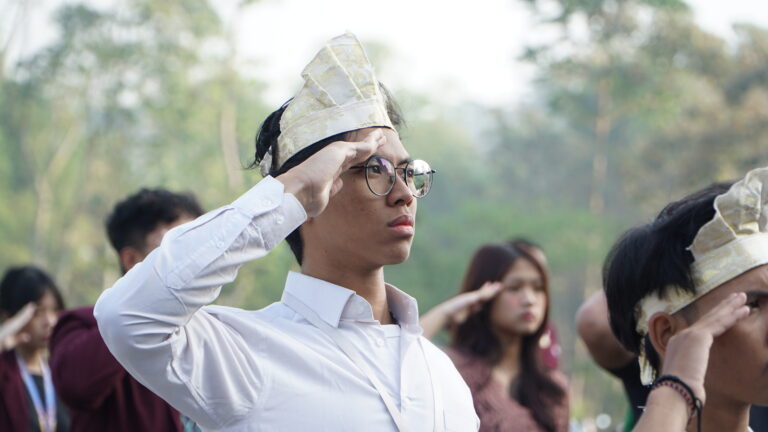 Freshmen B29 Semarakkan Kirab Budaya dan Upacara Kemerdekaan pada 17 Agustus 2025