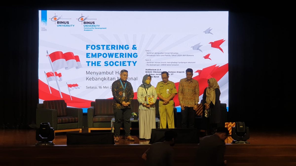 Pendampingan UMKM – Empowering The Society – Student